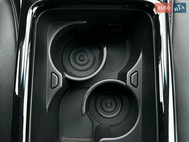 Белый Киа Niro, объемом двигателя 0 л и пробегом 38 тыс. км за 24700 $, фото 79 на Automoto.ua