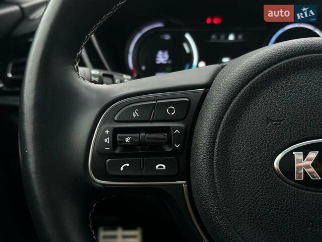 Белый Киа Niro, объемом двигателя 0 л и пробегом 38 тыс. км за 24700 $, фото 49 на Automoto.ua