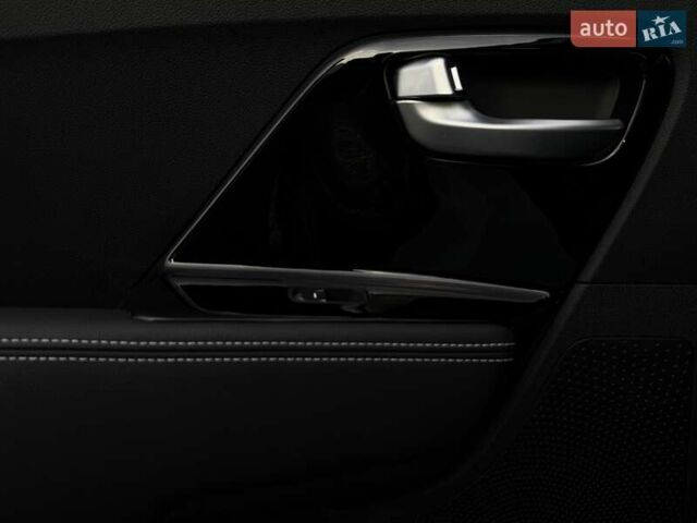 Білий Кіа Niro, об'ємом двигуна 0 л та пробігом 59 тис. км за 23800 $, фото 62 на Automoto.ua