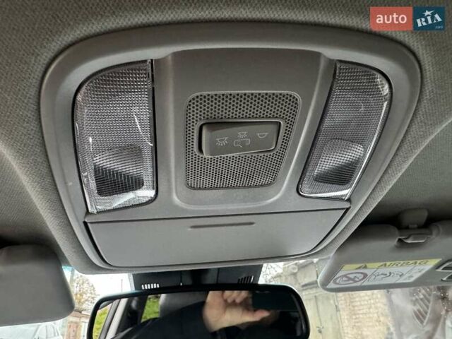 Белый Киа Niro, объемом двигателя 0 л и пробегом 160 тыс. км за 19400 $, фото 25 на Automoto.ua