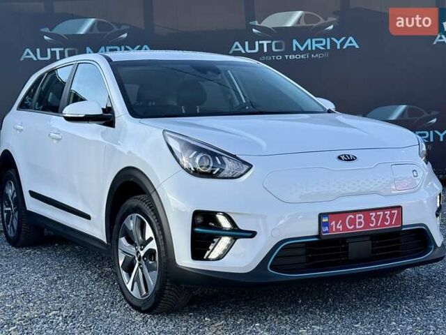 Белый Киа Niro, объемом двигателя 0 л и пробегом 22 тыс. км за 17300 $, фото 1 на Automoto.ua