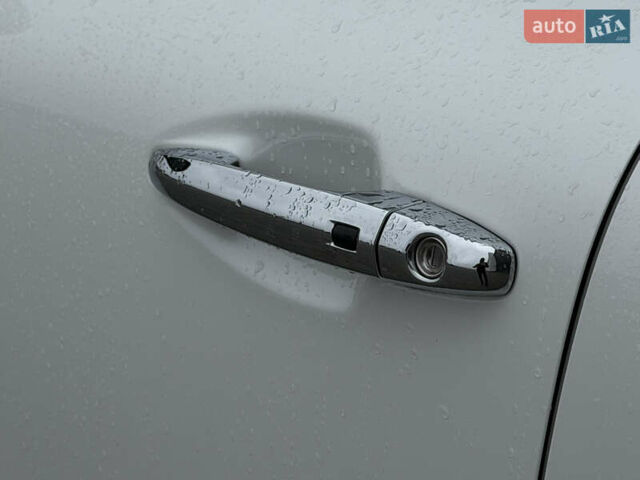 Белый Киа Niro, объемом двигателя 0 л и пробегом 51 тыс. км за 24200 $, фото 11 на Automoto.ua