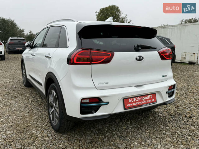 Белый Киа Niro, объемом двигателя 0 л и пробегом 54 тыс. км за 24700 $, фото 21 на Automoto.ua