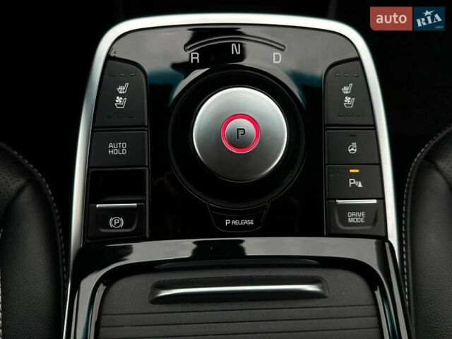 Білий Кіа Niro, об'ємом двигуна 0 л та пробігом 62 тис. км за 24500 $, фото 68 на Automoto.ua