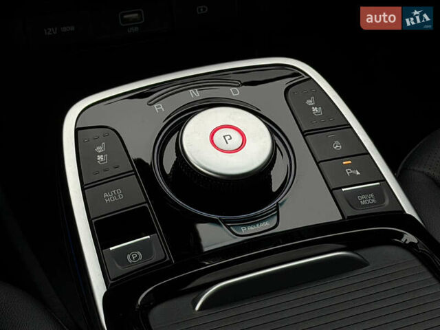 Белый Киа Niro, объемом двигателя 0 л и пробегом 51 тыс. км за 24200 $, фото 39 на Automoto.ua