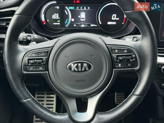 Белый Киа Niro, объемом двигателя 0 л и пробегом 39 тыс. км за 23400 $, фото 37 на Automoto.ua