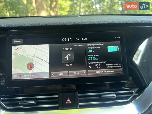 Белый Киа Niro, объемом двигателя 0 л и пробегом 122 тыс. км за 17999 $, фото 63 на Automoto.ua