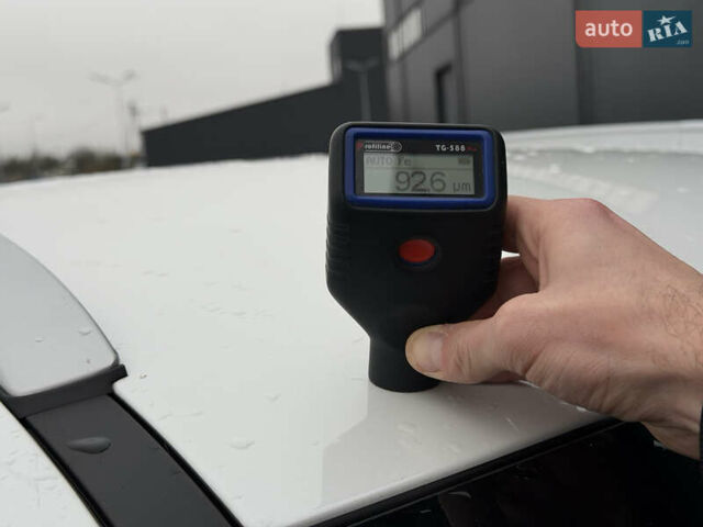 Белый Киа Niro, объемом двигателя 0 л и пробегом 51 тыс. км за 24200 $, фото 103 на Automoto.ua