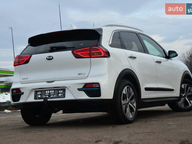 Белый Киа Niro, объемом двигателя 0 л и пробегом 73 тыс. км за 19548 $, фото 33 на Automoto.ua