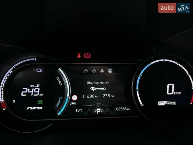 Білий Кіа Niro, об'ємом двигуна 0 л та пробігом 62 тис. км за 24500 $, фото 53 на Automoto.ua