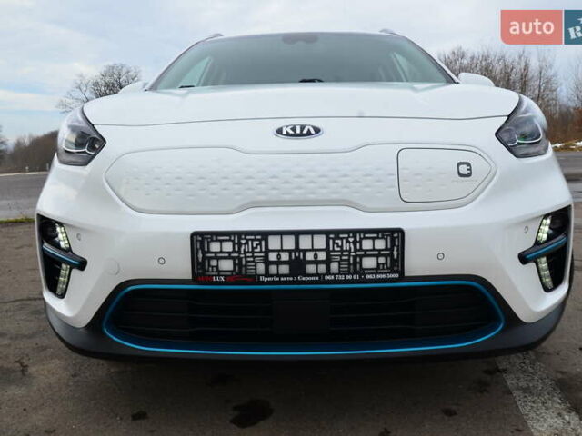 Белый Киа Niro, объемом двигателя 0 л и пробегом 73 тыс. км за 19548 $, фото 16 на Automoto.ua