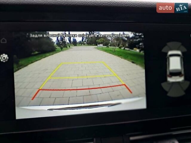 Білий Кіа Niro, об'ємом двигуна 0 л та пробігом 60 тис. км за 22900 $, фото 20 на Automoto.ua