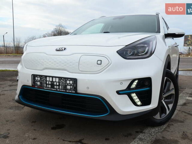 Белый Киа Niro, объемом двигателя 0 л и пробегом 73 тыс. км за 19548 $, фото 10 на Automoto.ua
