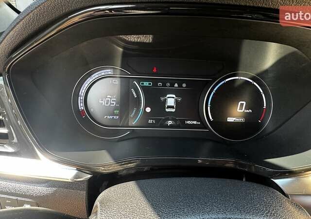 Белый Киа Niro, объемом двигателя 0 л и пробегом 140 тыс. км за 17800 $, фото 67 на Automoto.ua