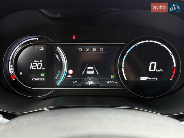 Белый Киа Niro, объемом двигателя 0 л и пробегом 54 тыс. км за 24700 $, фото 50 на Automoto.ua