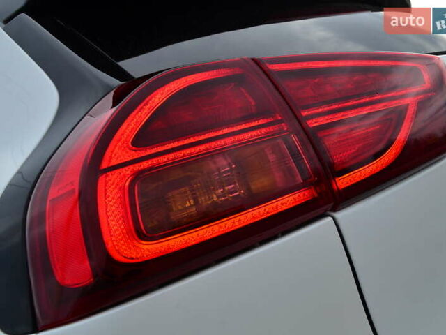 Белый Киа Niro, объемом двигателя 0 л и пробегом 73 тыс. км за 19548 $, фото 27 на Automoto.ua