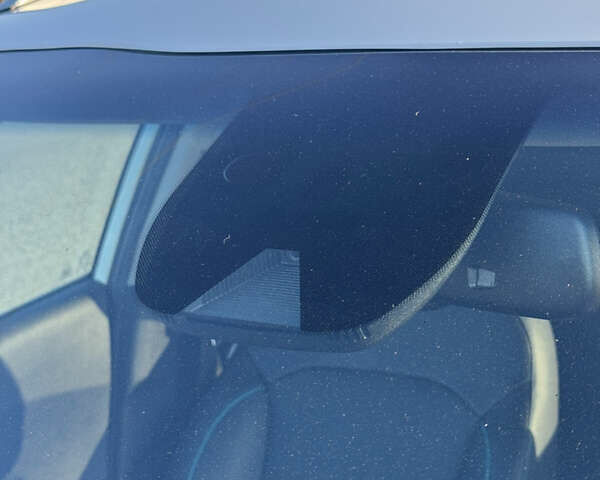 Білий Кіа Niro, об'ємом двигуна 0 л та пробігом 107 тис. км за 20900 $, фото 66 на Automoto.ua