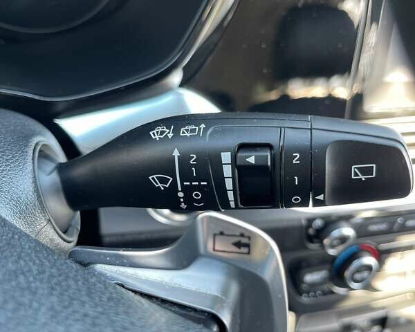 Белый Киа Niro, объемом двигателя 0 л и пробегом 96 тыс. км за 16800 $, фото 49 на Automoto.ua