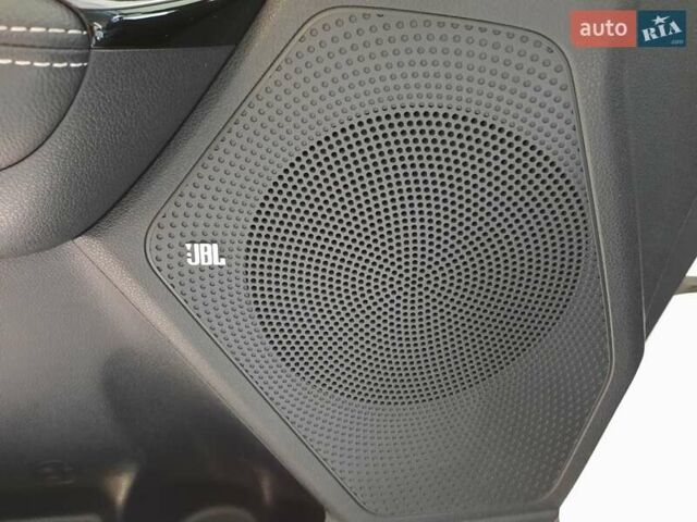 Белый Киа Niro, объемом двигателя 0 л и пробегом 80 тыс. км за 22319 $, фото 19 на Automoto.ua