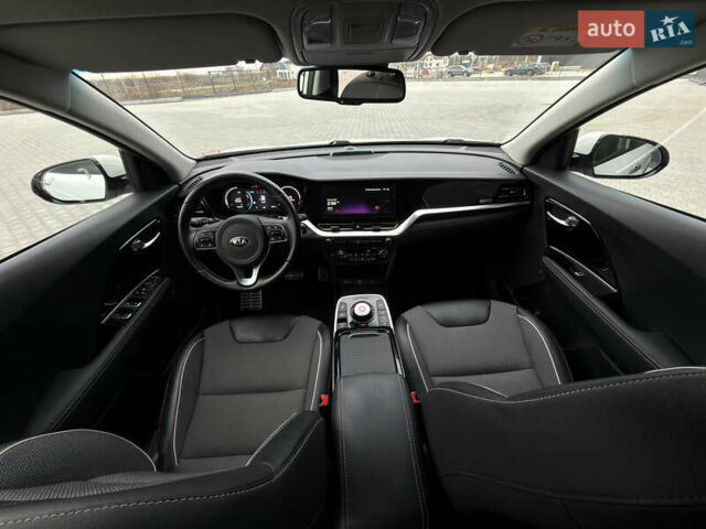 Белый Киа Niro, объемом двигателя 0 л и пробегом 39 тыс. км за 23400 $, фото 43 на Automoto.ua
