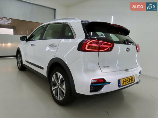 Белый Киа Niro, объемом двигателя 0 л и пробегом 150 тыс. км за 18299 $, фото 37 на Automoto.ua