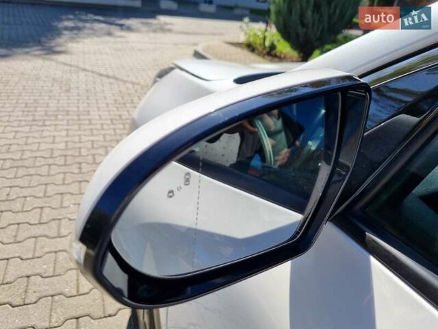 Белый Киа Niro, объемом двигателя 0 л и пробегом 65 тыс. км за 21750 $, фото 29 на Automoto.ua