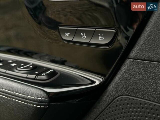 Білий Кіа Niro, об'ємом двигуна 0 л та пробігом 35 тис. км за 24400 $, фото 6 на Automoto.ua