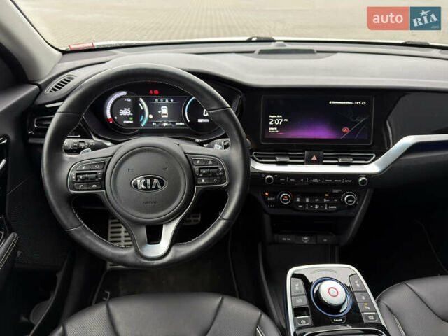 Белый Киа Niro, объемом двигателя 0 л и пробегом 51 тыс. км за 24200 $, фото 36 на Automoto.ua