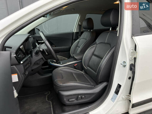 Белый Киа Niro, объемом двигателя 0 л и пробегом 51 тыс. км за 24200 $, фото 18 на Automoto.ua