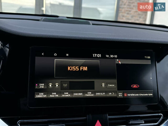 Белый Киа Niro, объемом двигателя 0 л и пробегом 113 тыс. км за 17800 $, фото 62 на Automoto.ua