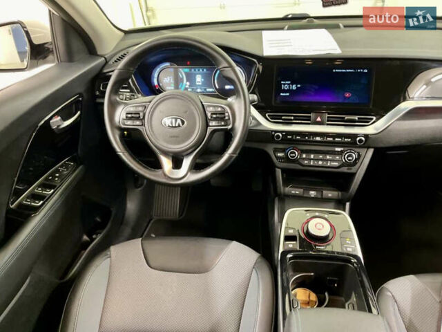 Белый Киа Niro, объемом двигателя 0 л и пробегом 164 тыс. км за 17750 $, фото 65 на Automoto.ua