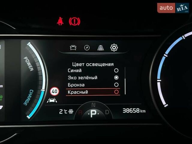 Белый Киа Niro, объемом двигателя 0 л и пробегом 38 тыс. км за 24700 $, фото 62 на Automoto.ua