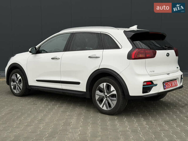 Белый Киа Niro, объемом двигателя 0 л и пробегом 51 тыс. км за 24200 $, фото 88 на Automoto.ua