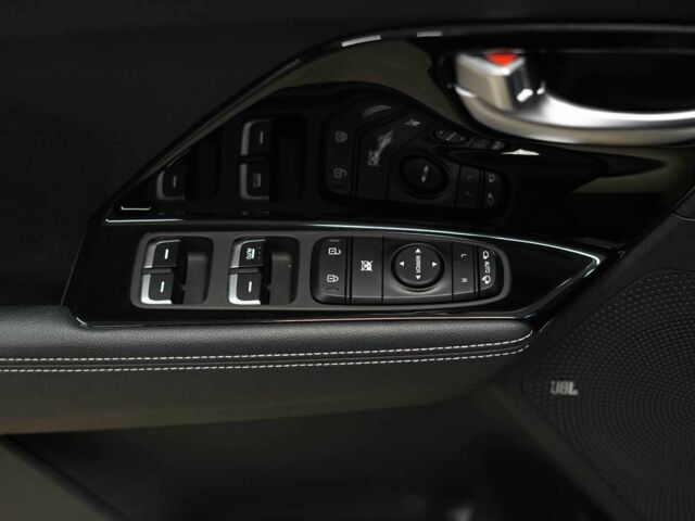 Белый Киа Niro, объемом двигателя 0 л и пробегом 53 тыс. км за 16100 $, фото 16 на Automoto.ua