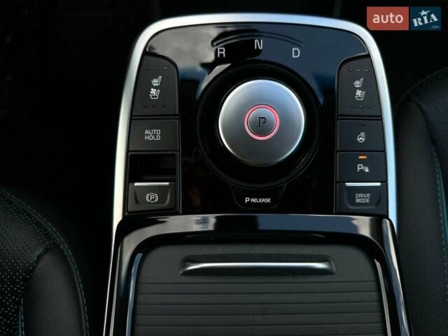 Белый Киа Niro, объемом двигателя 0 л и пробегом 31 тыс. км за 24700 $, фото 66 на Automoto.ua