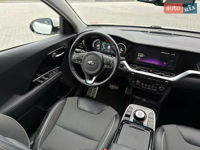 Белый Киа Niro, объемом двигателя 0 л и пробегом 39 тыс. км за 23400 $, фото 34 на Automoto.ua