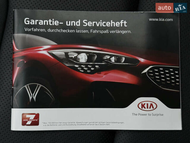 Белый Киа Niro, объемом двигателя 0 л и пробегом 54 тыс. км за 24700 $, фото 65 на Automoto.ua