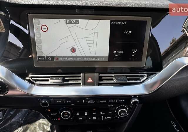 Белый Киа Niro, объемом двигателя 0 л и пробегом 140 тыс. км за 17800 $, фото 61 на Automoto.ua