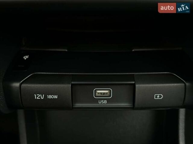 Белый Киа Niro, объемом двигателя 0 л и пробегом 38 тыс. км за 24700 $, фото 13 на Automoto.ua