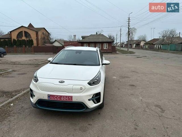 Белый Киа Niro, объемом двигателя 0 л и пробегом 1 тыс. км за 17950 $, фото 1 на Automoto.ua