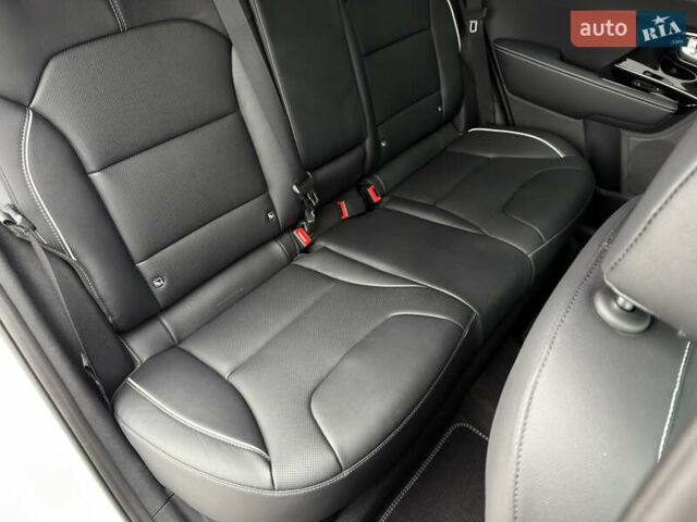 Белый Киа Niro, объемом двигателя 0 л и пробегом 51 тыс. км за 24200 $, фото 78 на Automoto.ua