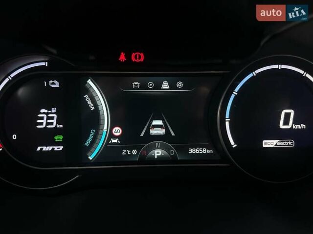 Белый Киа Niro, объемом двигателя 0 л и пробегом 38 тыс. км за 24700 $, фото 53 на Automoto.ua