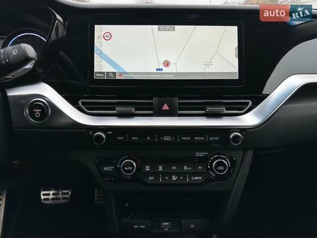 Белый Киа Niro, объемом двигателя 0 л и пробегом 38 тыс. км за 24700 $, фото 64 на Automoto.ua