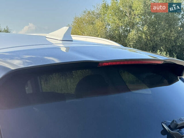 Білий Кіа Niro, об'ємом двигуна 0 л та пробігом 107 тис. км за 20900 $, фото 15 на Automoto.ua