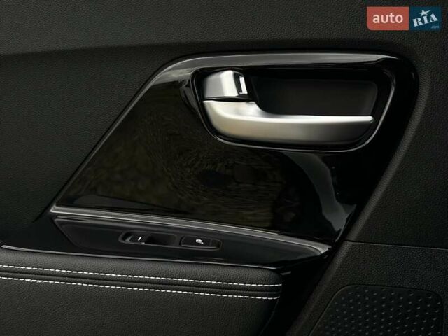Білий Кіа Niro, об'ємом двигуна 0 л та пробігом 35 тис. км за 24400 $, фото 88 на Automoto.ua