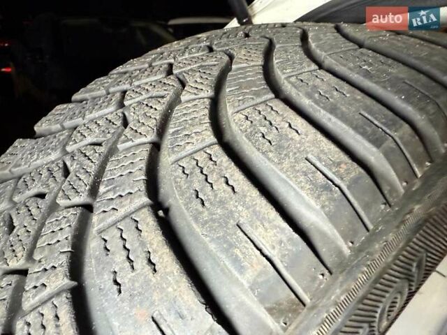 Білий Кіа Niro, об'ємом двигуна 0 л та пробігом 35 тис. км за 24400 $, фото 3 на Automoto.ua