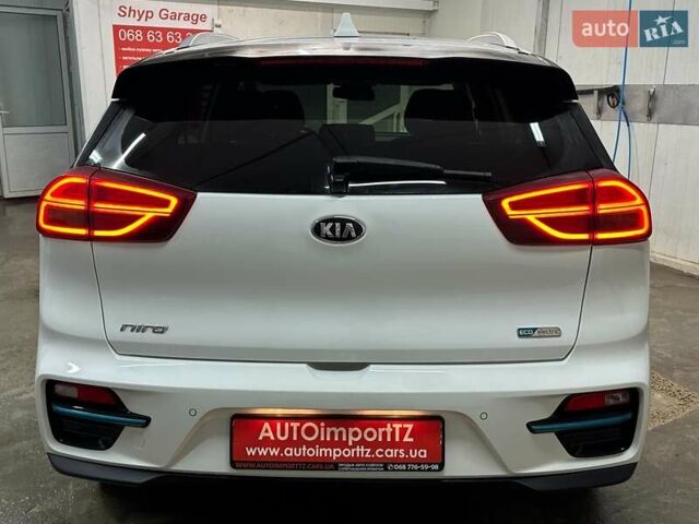 Белый Киа Niro, объемом двигателя 0 л и пробегом 38 тыс. км за 24700 $, фото 29 на Automoto.ua