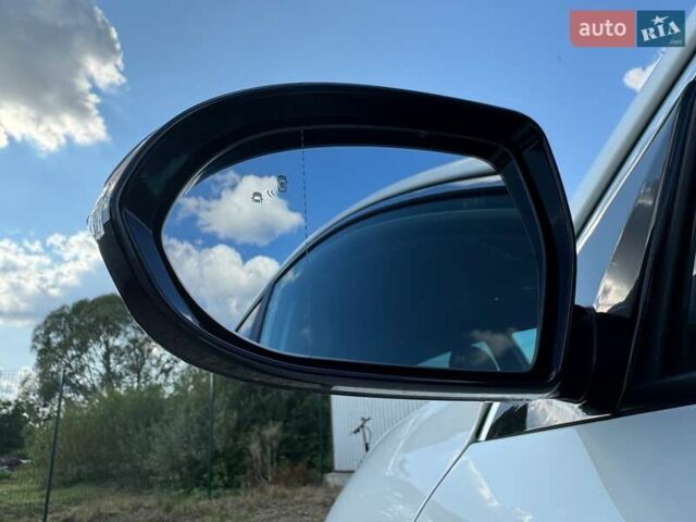 Білий Кіа Niro, об'ємом двигуна 0 л та пробігом 59 тис. км за 23800 $, фото 22 на Automoto.ua