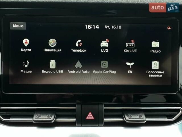 Білий Кіа Niro, об'ємом двигуна 0 л та пробігом 62 тис. км за 24500 $, фото 63 на Automoto.ua