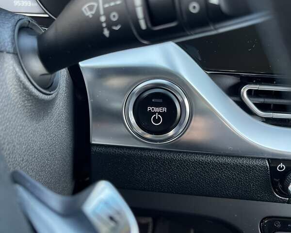 Белый Киа Niro, объемом двигателя 0 л и пробегом 96 тыс. км за 16800 $, фото 57 на Automoto.ua